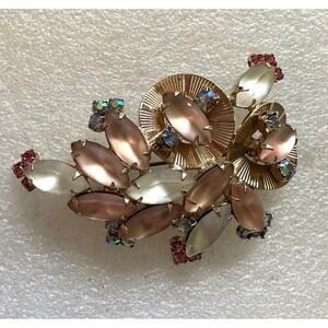 Vintage Hobe' Frosted Pink & White Rhinestone Pin